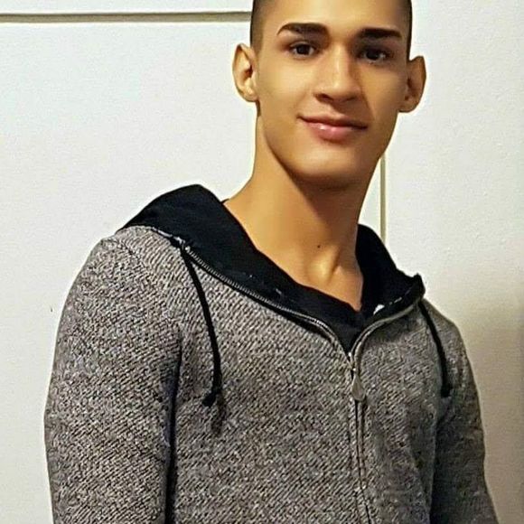 Meet your Posher, Victor - Picture 1 of 1